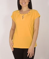 Plus Size Short Sleeve Jewel Neck Top with Grommets