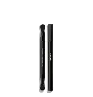 LES PINCEAUX DE CHANEL Retractable Dual-Ended Eyeshadow Brush N°200