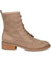 Journee Collection Women's Vienna Lace Up Stacked Heel Booties