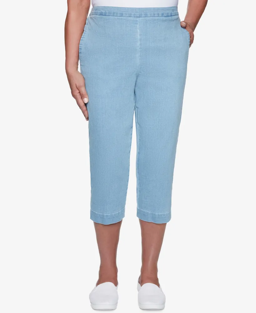 Alfred Dunner Petite Classics Pull-On Capri Pants
