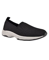 Easy Spirit Women's Tech Round Toe Casual Slip-on Flats