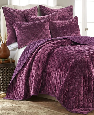 Levtex Ellora Velvet Quilt, King