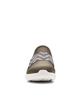 Clarks Women's Cloudstepper Nova Way Slip-on Sneaker