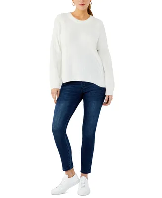 A Pea the Pod Luxe Secret Fit Belly Skinny Maternity Jeans