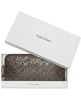 Calvin Klein Audrey Signature Boxed Wallet