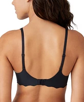 b.tempt'd by Wacoal Women's b.wow'd Wirefree Bralette 952287