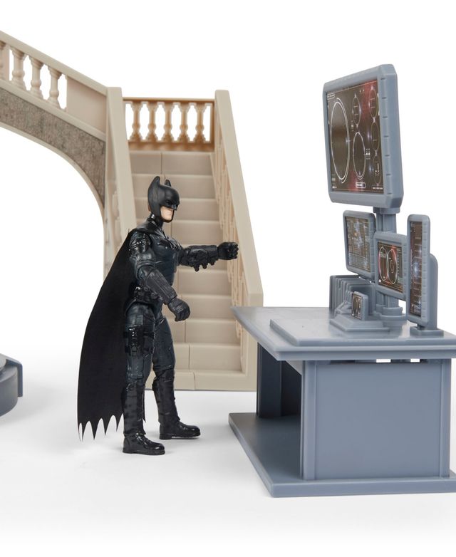 Batman Batcave with Exclusive Batman and Penguin Action Figures and Batcycle, - Multi
