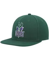 Men's Mitchell & Ness Green Milwaukee Bucks Hardwood Classics Team Ground 2.0 Snapback Hat