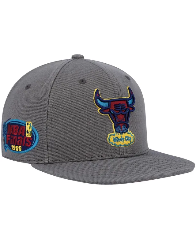 Men's Mitchell & Ness Charcoal New York Knicks Hardwood Classics 50th  Anniversary Carbon Cabernet Fitted Hat