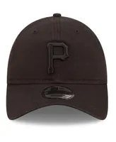 Men's New Era Pittsburgh Pirates Black on Black Core Classic 2.0 9TWENTY Adjustable Hat