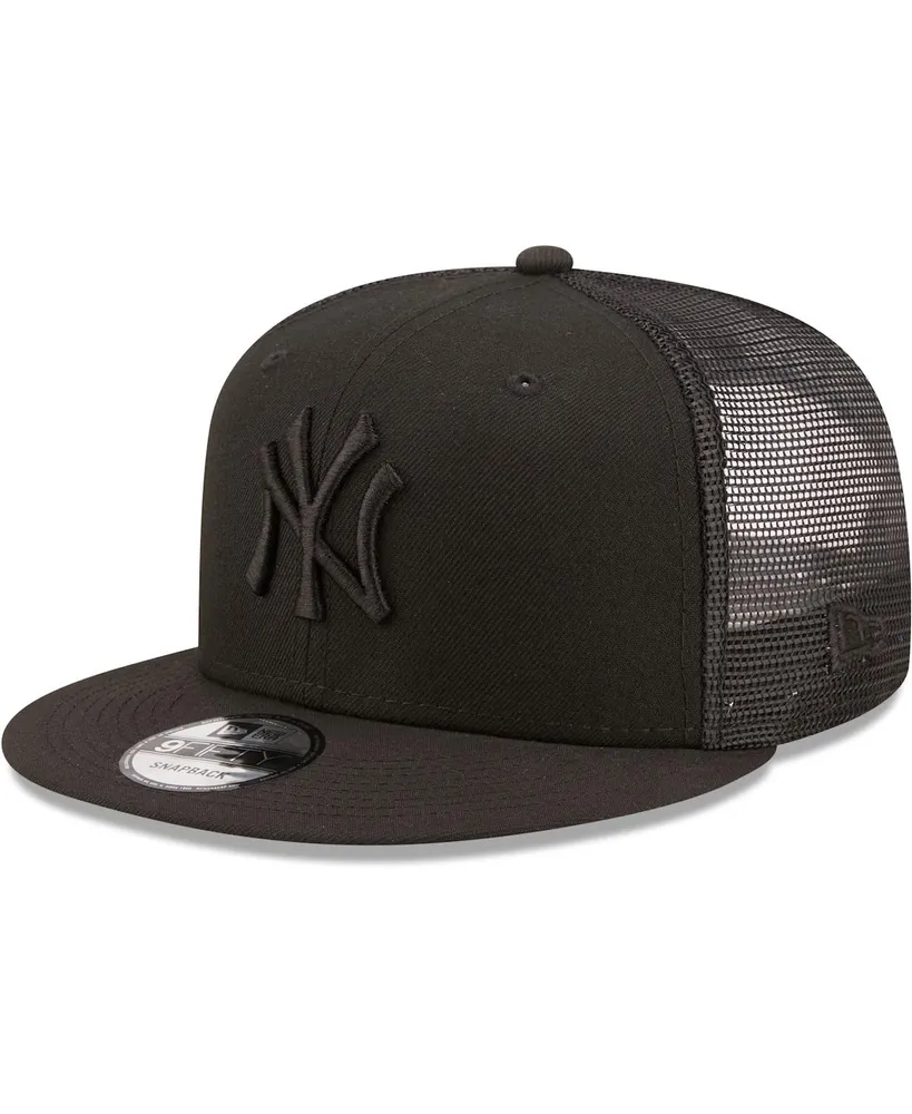 New Era Kids' New York Yankees Black on Black 9FIFTY Snapback Cap - Macy's