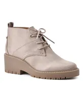 White Mountain Women's Danny Lace Up Booties