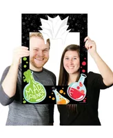 Big Dot of Happiness Scientist Lab - Mad Science Party Selfie Photo Booth Picture Frame & Props