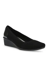 Anne Klein Women's Wisher Sport Wedge Pumps