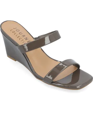 Journee Collection Women's Clover Wedge Sandals