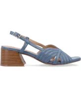 Journee Collection Women's Kirsi Square Toe Sandals