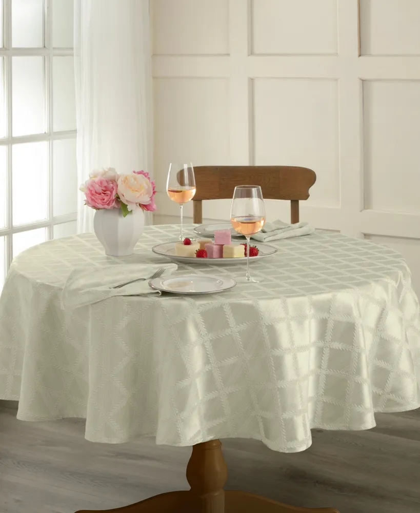 Lenox Laurel Leaf Round Tablecloth, 90" x 90"