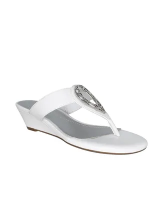 Impo Women's Guiness Memory Foam Slide Wedge Sandals - White