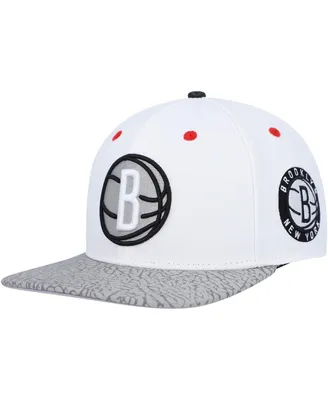 Men's Pro Standard White, Gray Brooklyn Nets Hook Elephant Snapback Hat