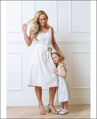 Mommy Me Organic Cotton Seersucker Dresses In Taupe