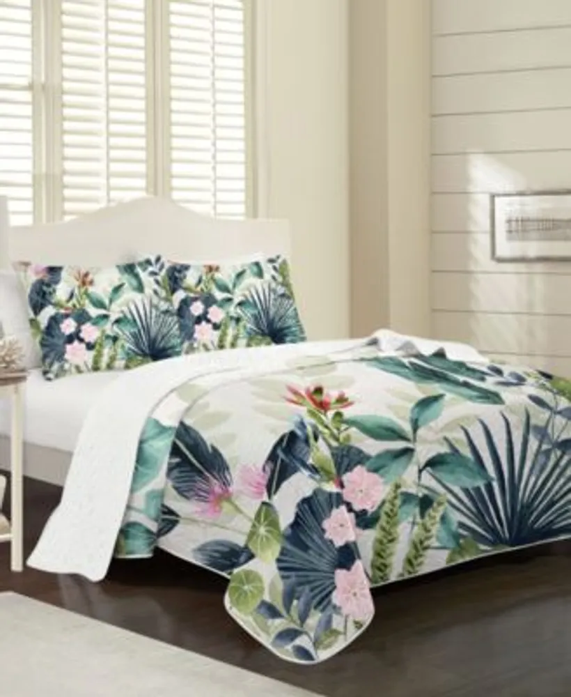 Elise James Home Caicos Tropical Palm Wrinkle Resistant Quilt Set Collection
