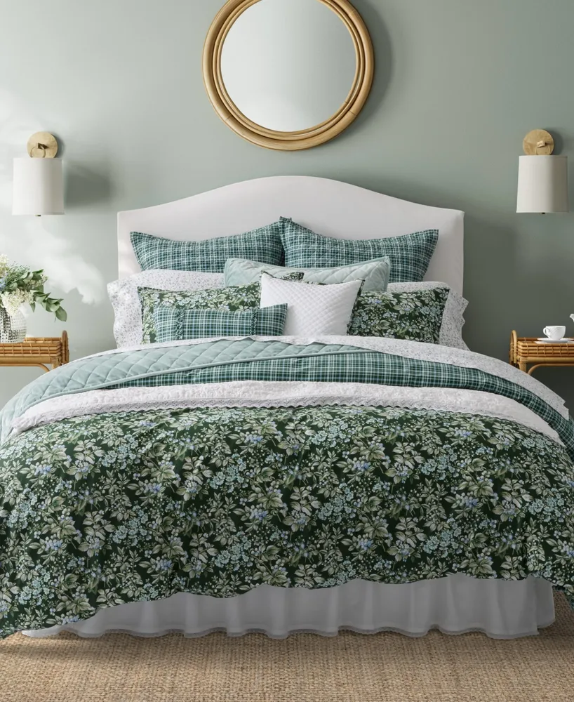 Laura Ashley Bramble Floral Green 7-Piece Reversible Comforter Bonus Set