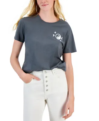 Rebellious One Juniors' Yin Yang Graphic Short-Sleeve T-Shirt