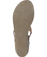 Journee Collection Women's Trayle Wedge Sandals