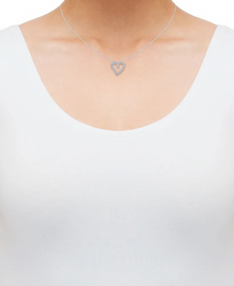 Diamond Heart 18" Pendant Necklace (1/10 ct. t.w.) in 10k White Gold