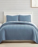 Southshore Fine Linens Solid Color Chevron Piece Quilt Set