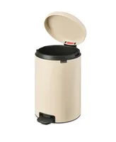 New Icon Step on Trash Can, 5.3 Gallon, 20 Liter