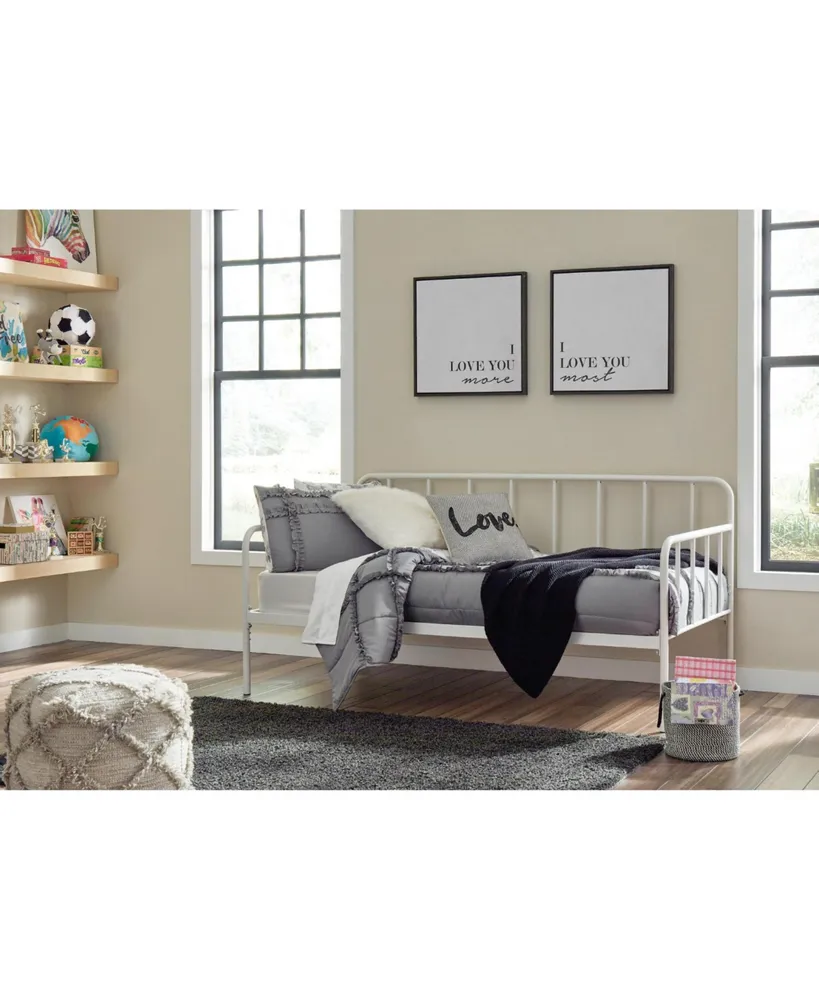 Trentlore Twin Metal Day Bed w/Platform