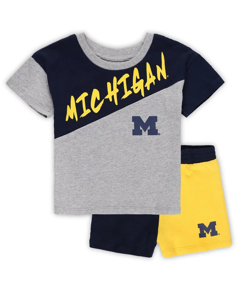 Toddler Boys and Girls Heather Gray Michigan Wolverines Super Star T-shirt Shorts Set