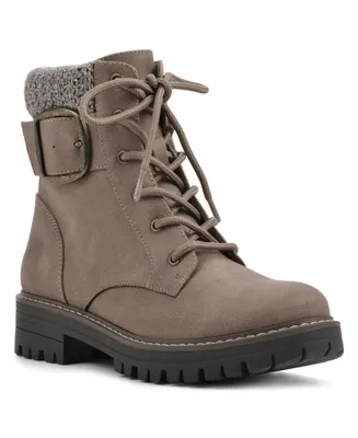 Cliffs by White Mountain Women's Mentor Lace-up Boots