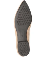 Bella Vita Women's Mireya Flats