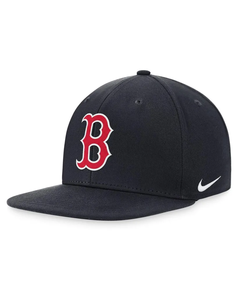 Boston Red Sox Pro Standard Cooperstown Collection Years Snapback Hat - Navy