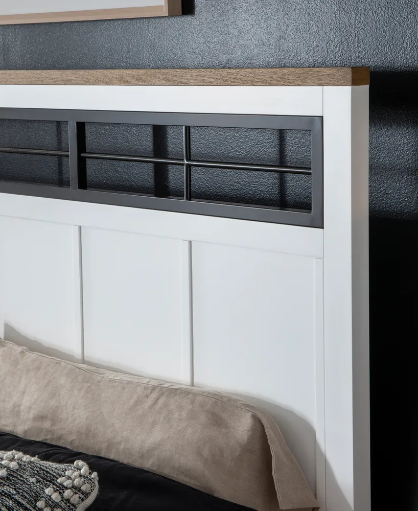 Closeout! Franklin Queen Bed