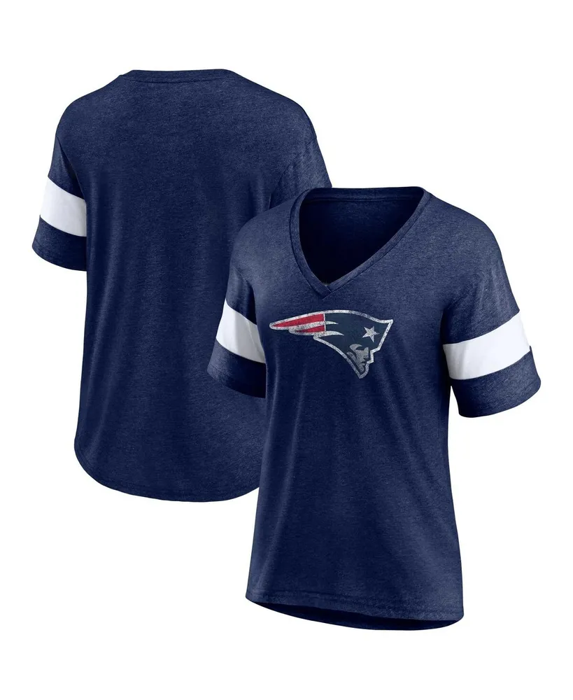 Women's Fanatics Navy New England Patriots Plus Logo V-Neck T-shirt