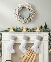 Glitzhome 24"D Pre-Lit Snow Flocked Christmas Wreath and Matched 2 Pack 9' Garland Set