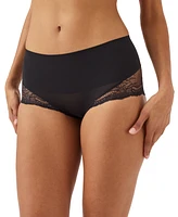 Undie-tectable Lace Hi-Hipster Panty