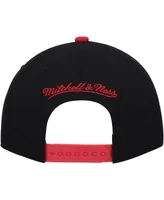 Men's Mitchell & Ness Black Atlanta United Fc Team Script 2.0 Stretch Snapback Hat