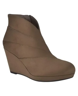 Impo Women's Thorson Memory Foam Platform Wedge Booties