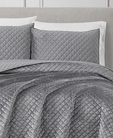 Royal Velvet Diamond 3 Piece Quilt Set