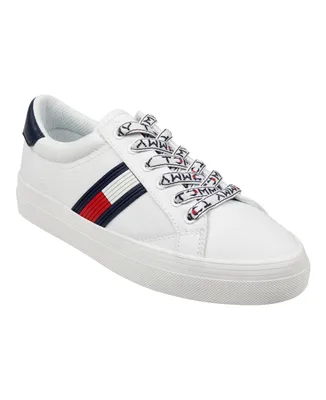 Tommy Hilfiger Women's Fantim Casual Lace up Sneakers
