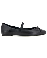 Kenneth Cole New York Women's Myra Square Toe Ballet Flats