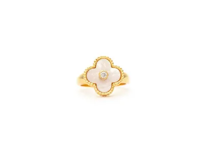 Mother of Pearl Clover Ring