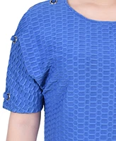 Ny Collection Petite Short Sleeve Honeycomb Textured Grommet Top