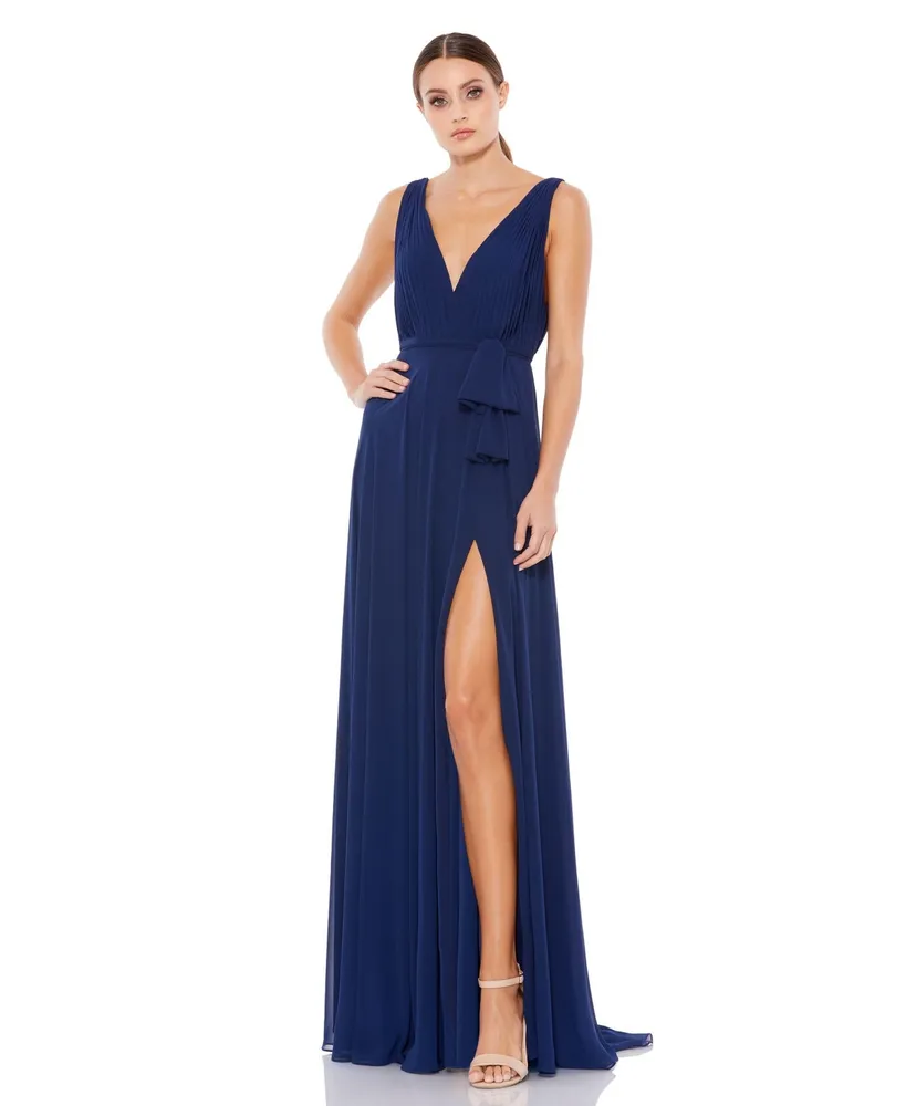 Women's Ieena Sleeveless V-Neck Chiffon Gown