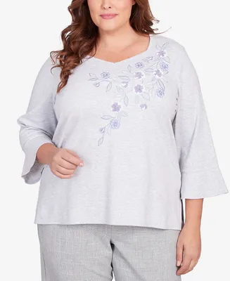Alfred Dunner Plus Isn't It Romantic Floral Applique Sweetheart Neck Top