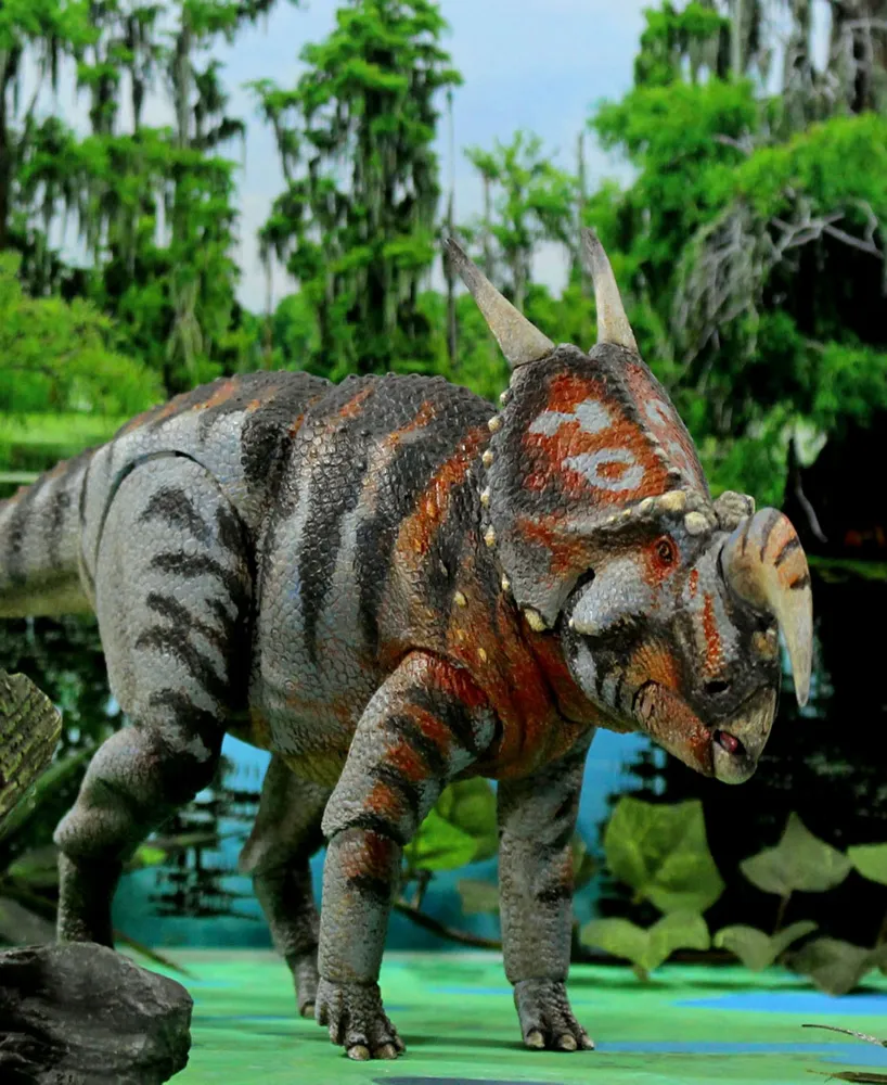 Beasts of the Mesozoic Einiosaurus Procurvicornis Action Figure